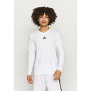 アディダス メンズ バスケットボール スポーツ TEAM BASE TEE - Undershirt - white