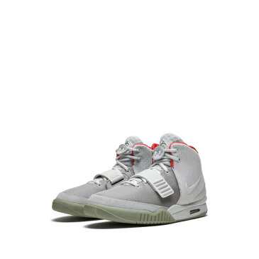 ナイキ メンズ スニーカー シューズ Air Yeezy 2 NRG スニーカー Tan White grey Red