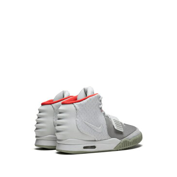 ナイキ メンズ スニーカー シューズ Air Yeezy 2 NRG スニーカー Tan White grey Red