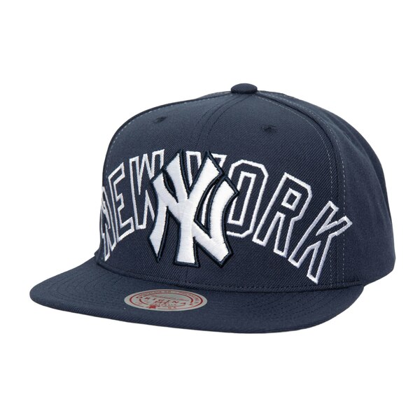 ミッチェル＆ネス ミッチェル&ネス メンズ 帽子 アクセサリー New York Yankees Mitchell & Ness Full Frontal Snapback Hat Navy