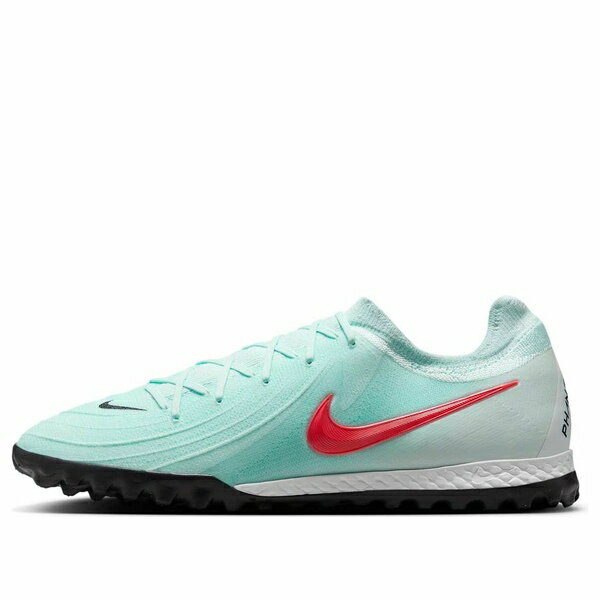 ■ブランド Nike(ナイキ)■商品名 Nike Phantom GX 2 Pro TF 'Mad Energy Pack' FJ2583-300■色 ■サイズ サイズ US_10.5(28.5cm) ■表記の日本サイズは参考サイズとなります。実際のサイズとは前後する可能性がございます。 ■海外からお取り寄せ商品となりますので、お届けまで2週間〜3週間お時間頂いております。 ■返品・交換の対象外となっております。 ■店内全品【送料無料】です！（※沖縄・離島は別途送料3,300円がかかります） サイズ別価格表 (サイズをクリックして商品ページに飛んでください) サイズ 価格 US_M_4 29,800円 US_M_4.5 59,800円 US_M_5 106,800円 US_M_5.5 59,800円 US_M_6 47,800円 US_M_6.5 42,800円 US_M_7 37,800円 US_M_7.5 36,800円 US_M_8 36,800円 US_M_8.5 36,800円 US_M_9 35,800円 US_M_9.5 41,800円 US_M_10 36,800円 US_M_10.5 37,800円 US_M_11 40,800円 US_M_11.5 29,800円 US_M_12 29,800円 US_M_12.5 29,800円 US_M_13 29,800円