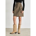 ダナ キャラン ニューヨーク レディース スカート ボトムス A-line skirt - mud