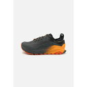 オルトラ メンズ ランニング スポーツ OLYMPUS 6 - Trail running shoes - black/orange