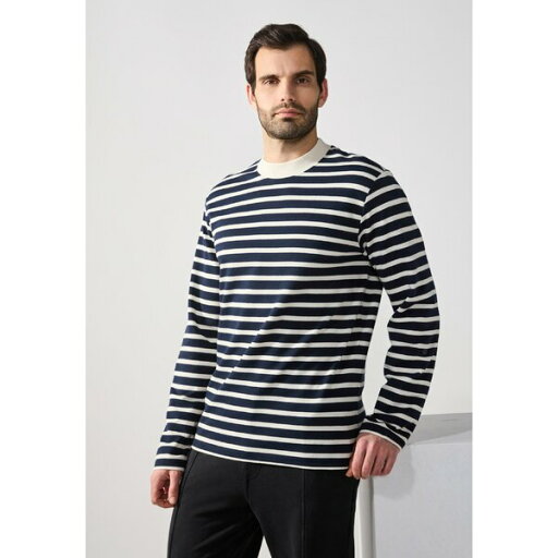 ピア ワン メンズ Tシャツ トップス Long sleeved top - navy/off white ピア ワン メンズ Tシャツ トップス Long sleeved top - navy/off white