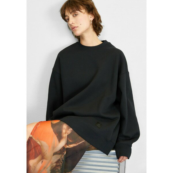 硼 ǥ եåȥͥ ݡ CREW - Sweatshirt - black