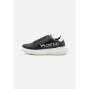 ヴァレンティノ レディース スニーカー シューズ BOUNCE - Trainers - black/white(4)