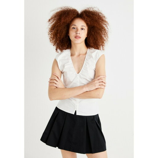 ウィークデイ レディース シャツ トップス SLEEVELESS VNECK - Blouse - white ウィークデイ レディース シャツ トップス SLEEVELESS VNECK - Blouse - white