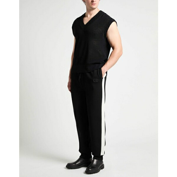 【送料無料】 ヴァレンティノ ガラヴァーニ メンズ カジュアルパンツ ボトムス Pants Black