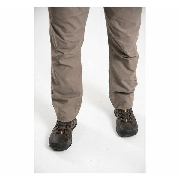 マウンテンカーキス メンズ カジュアルパンツ ボトムス Men's Camber Original Pant | Classic Fit Beige