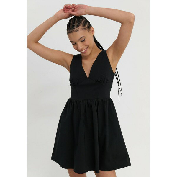 イーブン アンド オド レディース ワンピース トップス Day dress - black