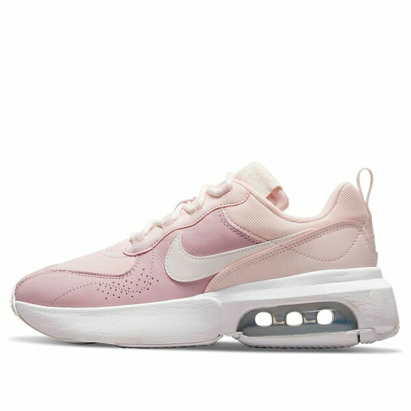 ■ブランド Nike(ナイキ)■商品名 (WMNS) Nike Air Max Verona Pink DJ3888-600■色 Pink■サイズ サイズ US_6.5(23.5cm) ■表記の日本サイズは参考サイズとなります。実際のサイズとは前後する可能性がございます。 ■海外からお取り寄せ商品となりますので、お届けまで2週間〜3週間お時間頂いております。 ■返品・交換の対象外となっております。 ■店内全品【送料無料】です！（※沖縄・離島は別途送料3,300円がかかります） サイズ別価格表 (サイズをクリックして商品ページに飛んでください) サイズ 価格 US_W_5 32,800円 US_W_5.5 37,800円 US_W_6 31,800円 US_W_6.5 53,800円 US_W_7 50,800円 US_W_7.5 34,800円 US_W_8 56,800円 US_W_10 33,800円