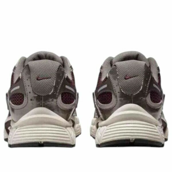 Nike ナイキ メンズ スニーカー 【Nike V5 RNR 'Burgundy Crush Wine Red' HJ5228-600】 サイズ US_12(30.0cm)