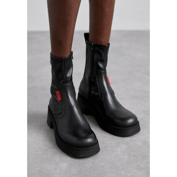 ミスタ レディース ブーツ シューズ OLIANA - Platform ankle boots - black