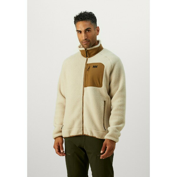 ■トップスサイズ 単位(cm) USサイズ｜胸囲(cm) XS(32-34in)｜84 S(34-36in)｜88 M(36-38in)｜94 L(38-40in)｜100 XL(42-44in)｜106 ■ブランド Helly Hansen (ヘリーハンセン)■商品名 PANORAMA BLOCK JACKET - Fleece jacket - pelican■素材 -■モデル着用サイズ ■こちらの商品は米国・ヨーロッパからお取り寄せ商品となりますので、 お届けまで10〜14日前後お時間頂いております。 ■各ブランド・商品・デザインによって大きな差異がある場合がございます。 ■あくまで平均的なサイズ表ですので、「参考」としてご利用ください。 ■店内全品【送料無料】です！（※沖縄・離島は別途送料3,240円がかかります）