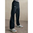 アンダーアーマー メンズ サンダル シューズ BEST SIDE STRIPE - Tracksuit bottoms - black/white