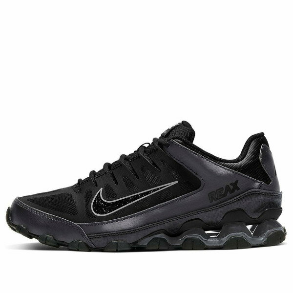 ■ブランド Nike(ナイキ)■商品名 Nike Reax 8 TR 'Black White' 621716-031■色 ■サイズ サイズ US_9.5(27.5cm) ■表記の日本サイズは参考サイズとなります。実際のサイズとは前後する可能性がございます。 ■海外からお取り寄せ商品となりますので、お届けまで2週間〜3週間お時間頂いております。 ■返品・交換の対象外となっております。 ■店内全品【送料無料】です！（※沖縄・離島は別途送料3,300円がかかります） サイズ別価格表 (サイズをクリックして商品ページに飛んでください) サイズ 価格 US_M_8.5 107,800円 US_M_9.5 107,800円 US_M_10.5 107,800円 US_M_13 111,800円