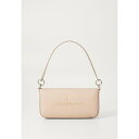 カルバンクライン レディース ハンドバッグ バッグ SCULPTED SHOULDER POUCH MONO - Handbag - rose dust(4)