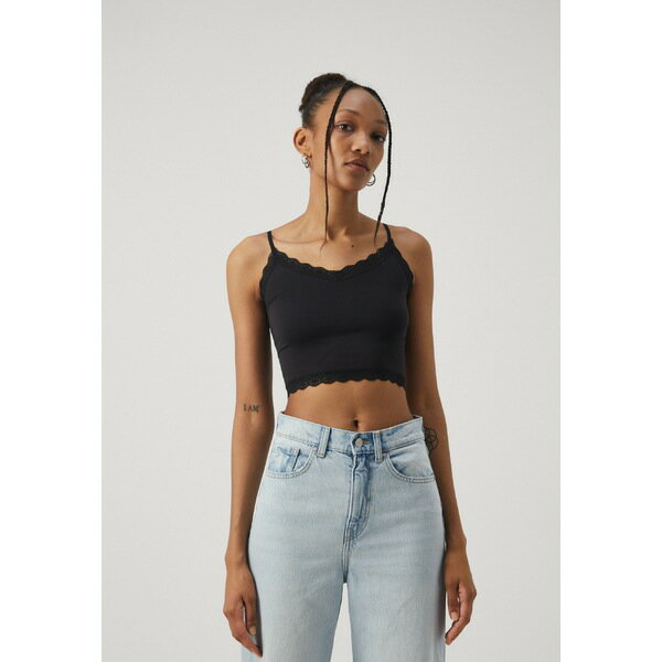 イーブン アンド オド レディース Tシャツ トップス Top - black