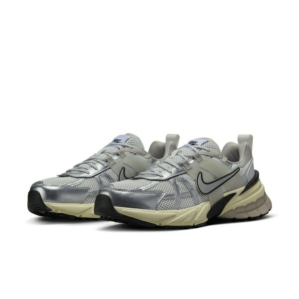 Nike ナイキ メンズ スニーカー 【Nike V2K Run 'Summit White Metallic Silver' HJ4497-100】 サイズ US_9.5(27.5cm)