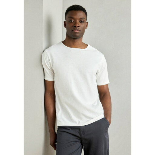 マルコポーロ デニム メンズ サンダル シューズ RAW CUT - Basic T-shirt - white マルコポーロ デニム メンズ サンダル シューズ RAW CUT - Basic T-shirt - white