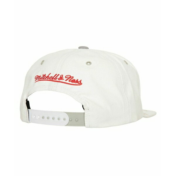 ミッチェル＆ネス ミッチェル&ネス メンズ 帽子 アクセサリー Mitchell Ness Men's White Chicago Bulls Day 4 Snapback Hat White