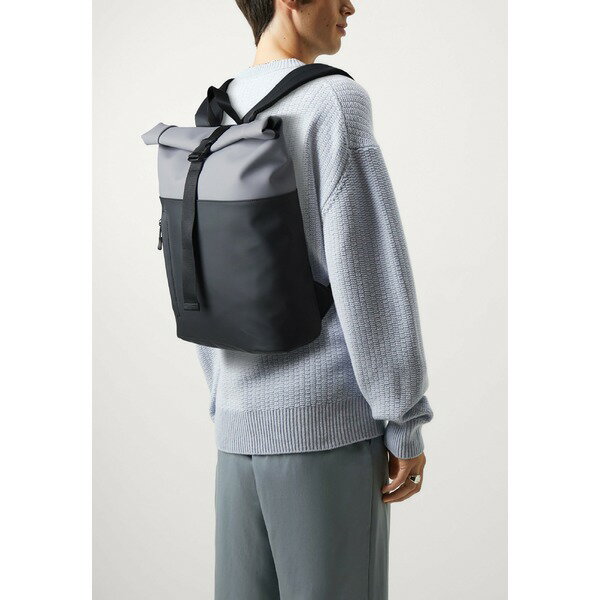 ピア ワン レディース バックパック・リュックサック バッグ UNISEX - Rucksack - black/grey