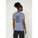 ノースフェイス レディース Tシャツ トップス FOUNDATION HALF DOME GRAPHIC - Print T-shirt - twilight galaxy