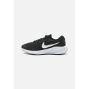 ナイキ レディース テニス スポーツ REVOLUTION 7 - Road running shoes - black/white