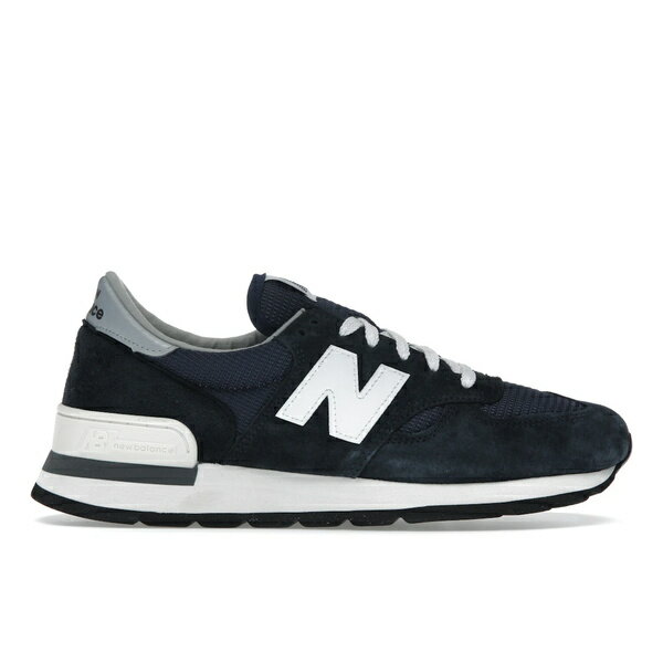 ■ブランド New Balance(ニューバランス)■商品名 New Balance 990v1 MiUSA Navy■色 ■サイズ サイズ US_8.5(26.5cm) ■表記の日本サイズは参考サイズとなります。実際のサイズとは前後する可能性がございます。 ■海外からお取り寄せ商品となりますので、お届けまで2週間〜3週間お時間頂いております。 ■返品・交換の対象外となっております。 ■店内全品【送料無料】です！（※沖縄・離島は別途送料3,300円がかかります） サイズ別価格表 (サイズをクリックして商品ページに飛んでください) サイズ 価格 US_M_13 53,800円 US_M_14 55,800円 US_10(28.0cm) 97,800円 US_10.5(28.5cm) 115,800円 US_11(29.0cm) 88,800円 US_11.5(29.5cm) 55,800円 US_12(30.0cm) 96,800円 US_5(23.0cm) 129,800円 US_6(24.0cm) 121,800円 US_7(25.0cm) 98,800円 US_8(26.0cm) 118,800円 US_8.5(26.5cm) 142,800円 US_9(27.0cm) 115,800円 US_9.5(27.5cm) 137,800円