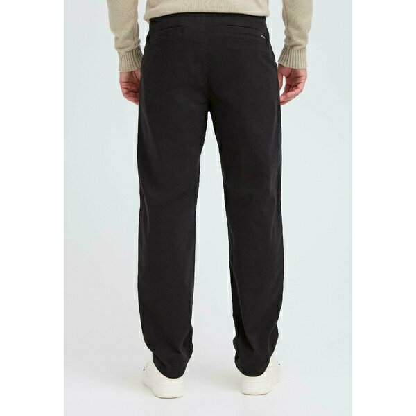 メンズ　海外ファッション　韓国　ストリート アメリカン ストリート 夏 薄手 ウォッシュ リップド ジーンズ メンズ 雰囲気 ストレート カジュアル オーバー サイズ パンツ