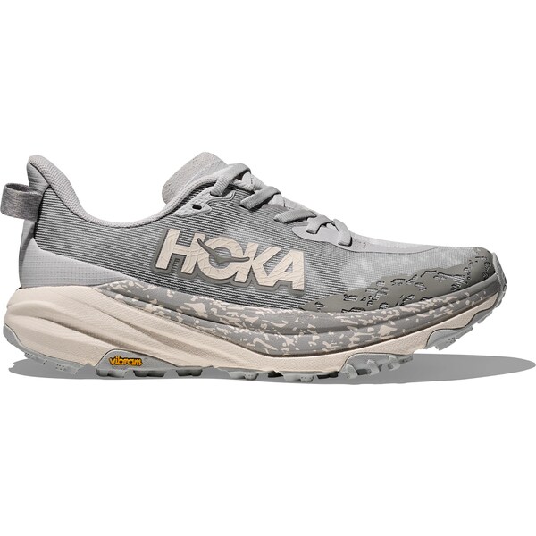 ■ブランド Hoka One One(ホカオネオネ)■商品名 Hoka One One Speedgoat 6 Stellar Grey Alabaster■色 ■サイズ サイズ US_12(30.0cm) ■表記の日本サイズは参考サイズとなります。実際のサイズとは前後する可能性がございます。 ■海外からお取り寄せ商品となりますので、お届けまで2週間〜3週間お時間頂いております。 ■返品・交換の対象外となっております。 ■店内全品【送料無料】です！（※沖縄・離島は別途送料3,300円がかかります） サイズ別価格表 (サイズをクリックして商品ページに飛んでください) サイズ 価格 US_M_13 101,800円 US_M_14 101,800円 US_10(28.0cm) 63,800円 US_10.5(28.5cm) 63,800円 US_11(29.0cm) 63,800円 US_11.5(29.5cm) 83,800円 US_12(30.0cm) 101,800円 US_12.5(30.5cm) 101,800円 US_7(25.0cm) 93,800円 US_7.5(25.5cm) 93,800円 US_8(26.0cm) 63,800円 US_8.5(26.5cm) 63,800円 US_9(27.0cm) 63,800円 US_9.5(27.5cm) 63,800円