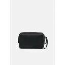 ピア ワン メンズ ショルダーバッグ バッグ Wash bag - black(4)