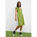 ビラボン レディース ワンピース トップス PRETTY - Day dress - green