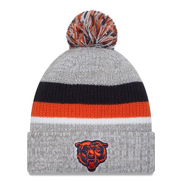 j[G Y Xq ANZT[ Chicago Bears New Era Cuffed Knit Hat with Pom Heather Gray