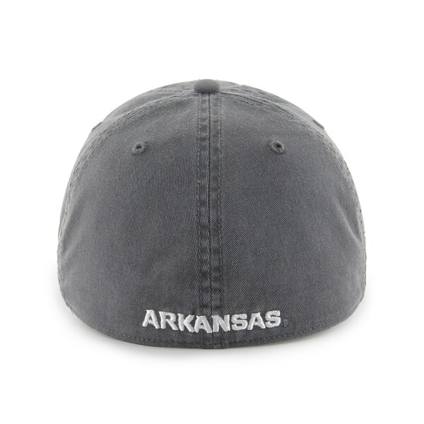 フォーティーセブン メンズ 帽子 アクセサリー Arkansas Razorbacks '47 Franchise Fitted Hat Charcoal