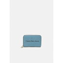 カルバンクライン カルバンクライン レディース 財布 アクセサリー SCULPTED ZIP AROUND MONO - Wallet - dusk blue