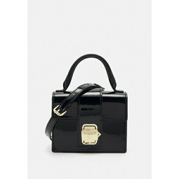 ■ブランド CHIARA FERRAGNI (シアラフェラーニ)■商品名 RANGE F EYELIKE POCKET - Handbag - black■素材 ■モデル着用サイズ ■こちらの商品は米国・ヨーロッパからお取り寄せ商品となりますので、 お届けまで10〜14日前後お時間頂いております。 ■各ブランド・商品・デザインによって大きな差異がある場合がございます。 ■あくまで平均的なサイズ表ですので、「参考」としてご利用ください。 ■店内全品【送料無料】です！（※沖縄・離島は別途送料3,240円がかかります）