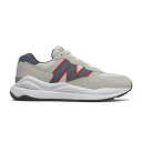 New Balance ニューバランス メンズ スニーカー 【New Balance 57/40 Off White Navy Red】 サイズ US_6(24.0cm) New Balance White/Navy(4)