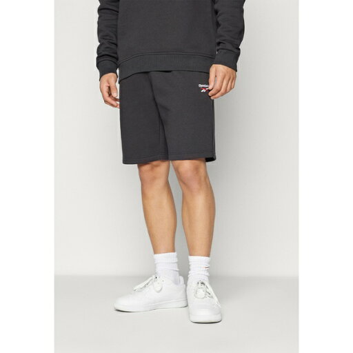 リーボック メンズ バスケットボール スポーツ IDENTITY SMALL LOGO SHORT - Sports shorts - black/white/vector red リーボック メンズ バスケットボール スポーツ IDENTITY SMALL LOGO SHORT - Sports shorts - black/white/vector red