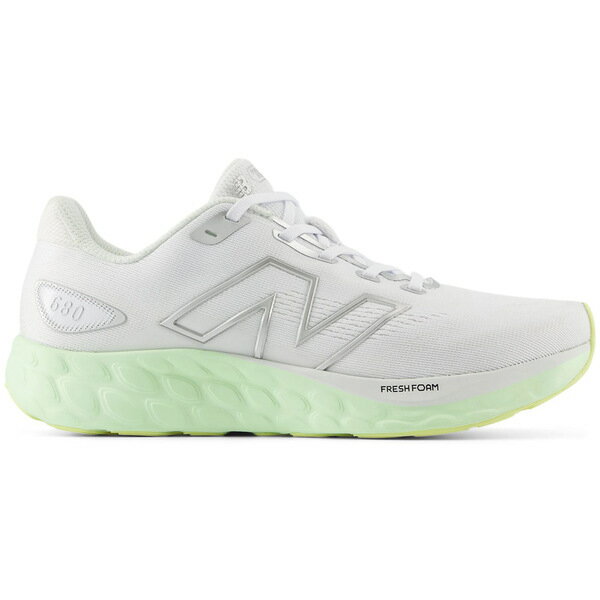 New Balance ニューバランス レディース スニーカー 【New Balance Fresh Foam 680v8 White Reflection..