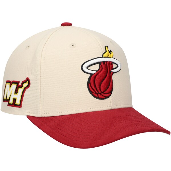 ミッチェル＆ネス ミッチェル&ネス メンズ 帽子 アクセサリー Miami Heat Mitchell & Ness Game On TwoTone Pro Crown Adjustable Hat Cream