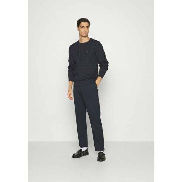 トミー ヒルフィガー メンズ ニット&セーター アウター CLASSIC CREW NECK - Jumper - desert sky