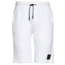 【送料無料】 ロベルトカヴァリ メンズ カジュアルパンツ ボトムス Shorts & Bermuda Shorts White