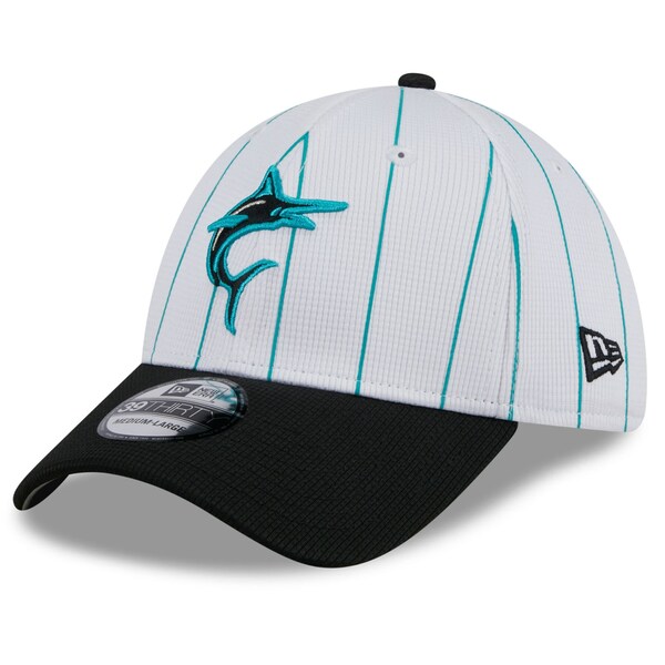 j[G Y Xq ANZT[ Miami Marlins New Era 2024 Batting Practice 39THIRTY Flex Hat White