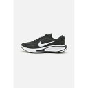 ナイキ メンズ バスケットボール スポーツ JOURNEY RUN - Road running shoes - black/white/anthracite