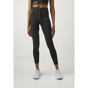 アディダス レディース フィットネス スポーツ RUN 7/8 - Leggings - black