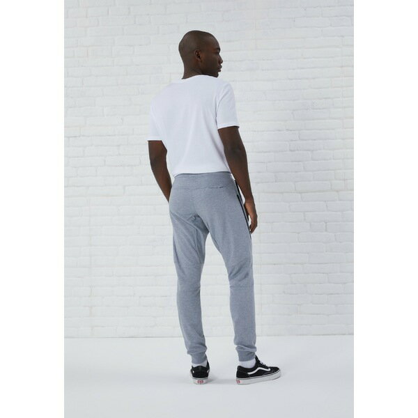 ショートパンツ メンズ 夏 カジュアル おしゃれ ハーフパンツ 五分丈 ハーフ 夏 ダブルプリーツ シルエット ゆったり 丈 トレンド 快適 アウター アメリカン インス