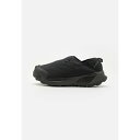 アディダス テレックス メンズ バスケットボール スポーツ WINTER SLIP ON COLD.RDY - Hiking shoes - core black/grey four