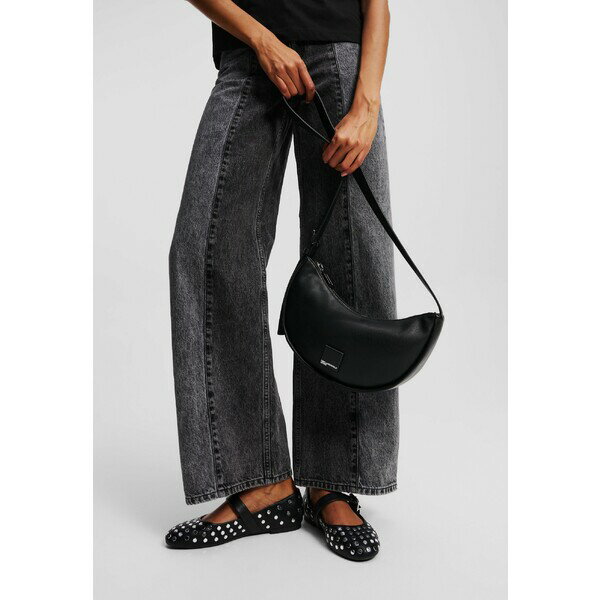 カール ラガーフェルド ジーンズ レディース ショルダーバッグ バッグ BOX LOGO SOFT HALFMOON BAG - Cross body bag - black