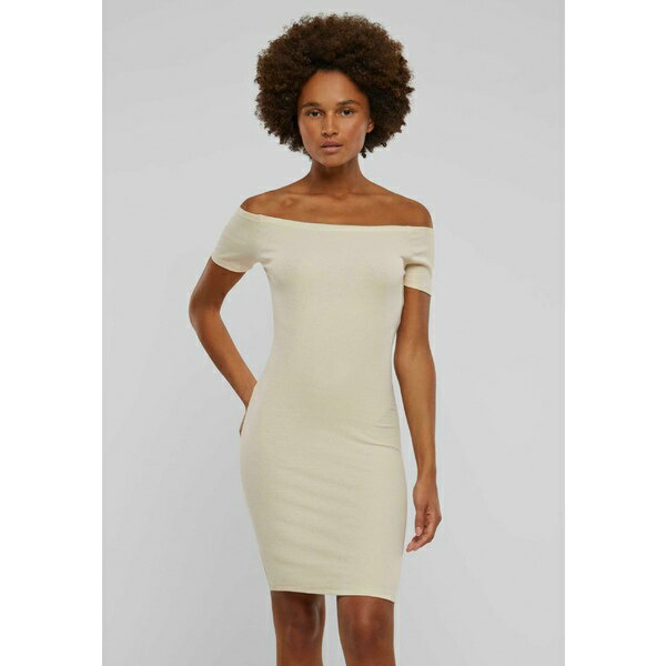 アーバン クラシックス レディース ワンピース トップス OFF SHOULDER - Shift dress - whitesand